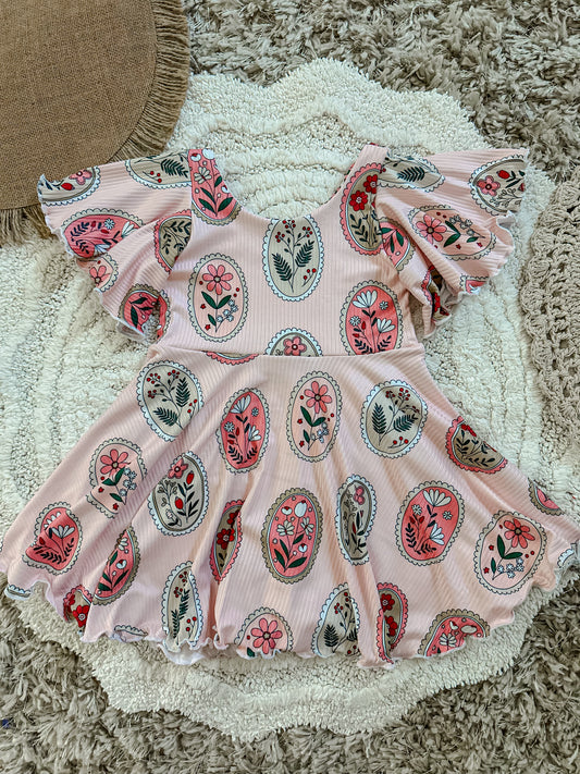 4T Brielle Flow Sleeve Dress